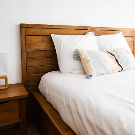 Apartment Aiguillon, 4 Pers, A 5min A Pied, Parking