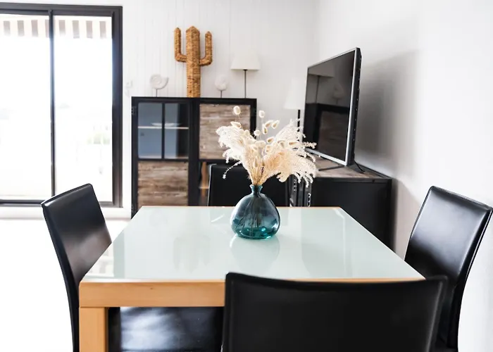 Apartamento Aiguillon, 4 Pers, A 5min A Pied, Parking *