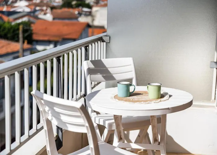 Aiguillon, 4 Pers, A 5min A Pied, Parking Apartamento *