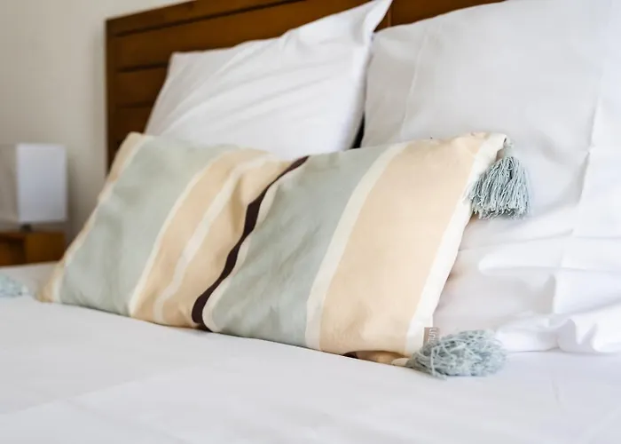 Aiguillon, 4 Pers, A 5min A Pied, Parking